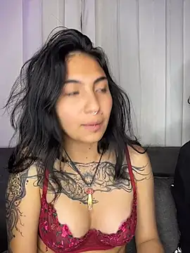 Živá chatovací místnost Velvet_Mysstic