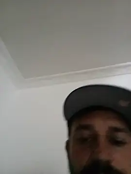 Živá chatovací místnost Huwhegehe