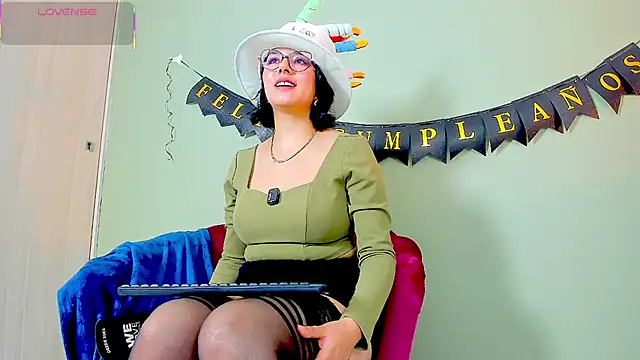 חדר צ'אט בשידור חי של PinUpSpicy
