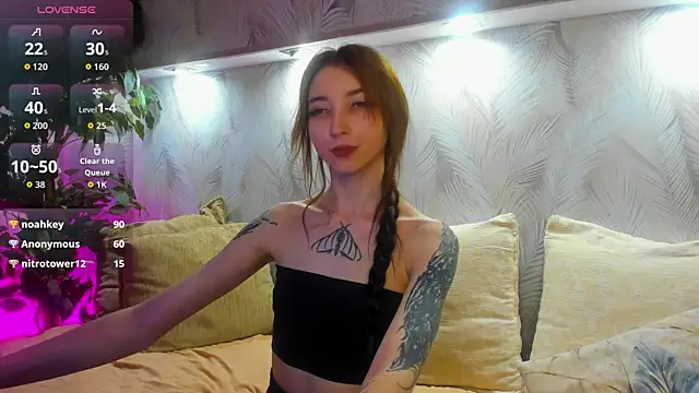 חדר צ'אט בשידור חי של Ellen_Hops