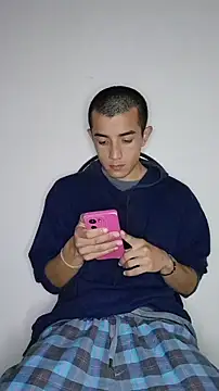 Thick_Cock чат на живо