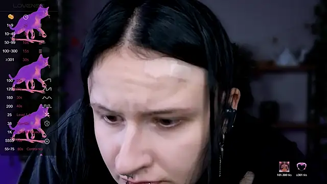 Ame_xCore élő chatszobája