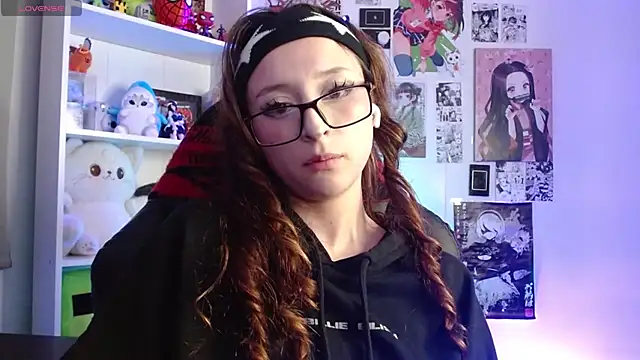 CelesteAyase élő chatszobája
