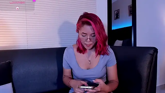 Sala de chat en directo de MAYASMITH__