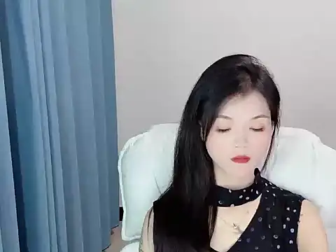 Lina-9 – live chatrum
