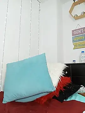 gianna_smith's Live Chat Room