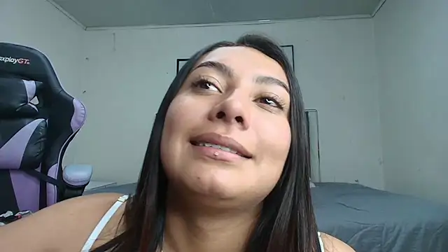 Sala de chat ao vivo de Janne_