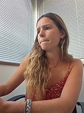 lucie_mehott Ruang Obrolan Langsung