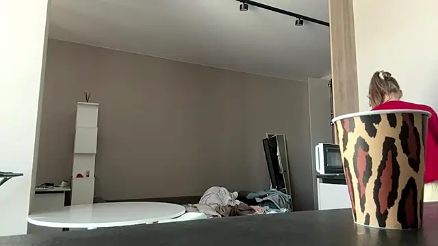 HelgaDonner Adlı Modelin Canlı Sohbet Odası