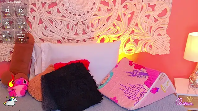 MalaikaBrown чат на живо