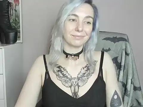 velvetanne Adlı Modelin Canlı Sohbet Odası