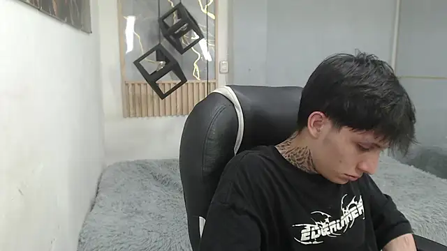 Cry_thereal 실시간 채팅방