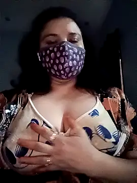 Chat soba uživo modela Tamil_Sivani
