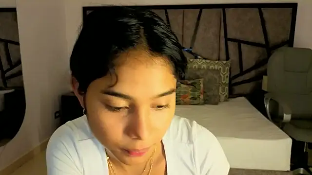 Milaa_Star_ Live Chatraum