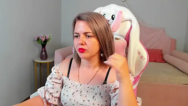 AdeleRavelle – live chatrum