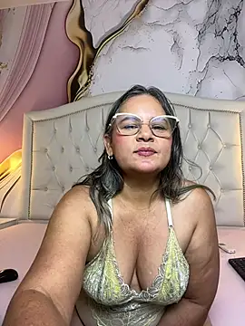 Bilik Sembang Langsung Lucy_Milf_474