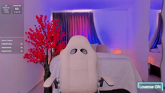 ห้องแชทสดของ ANGIE-SMITH