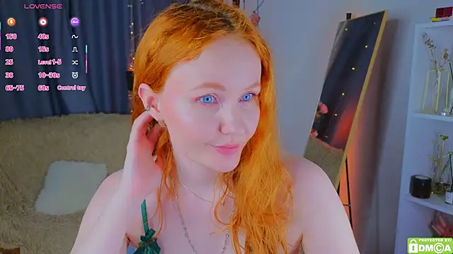 JoyceJones Adlı Modelin Canlı Sohbet Odası
