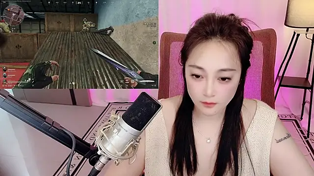 Daisy-77 Live chatroom