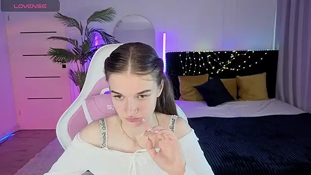 Ann_Wood чат на живо