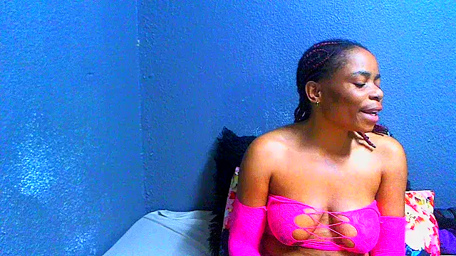 SMALLBOOBSXX Live Chatraum