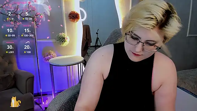 Xiao_Eclipse Adlı Modelin Canlı Sohbet Odası
