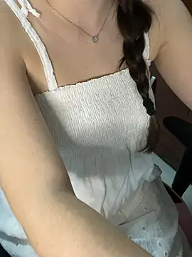 EmilyzinhaS 现场聊天室
