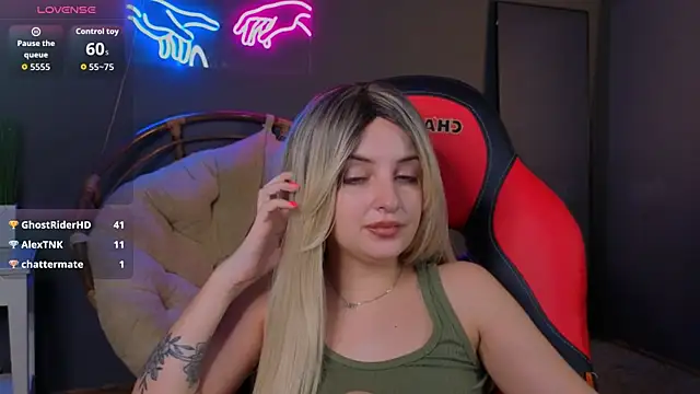 Sala de chat en directo de Katty__lights
