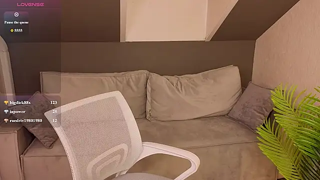 Živá chatovací místnost Mary_Forest