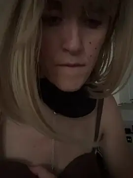 Živá chatovací místnost mystical_Elenn