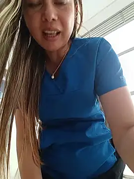 _Dentist-Madisson_04's Live Chat Room