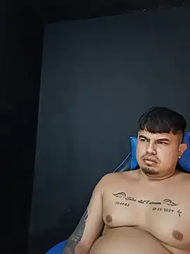 DickMasterfindom's Live Chat Room