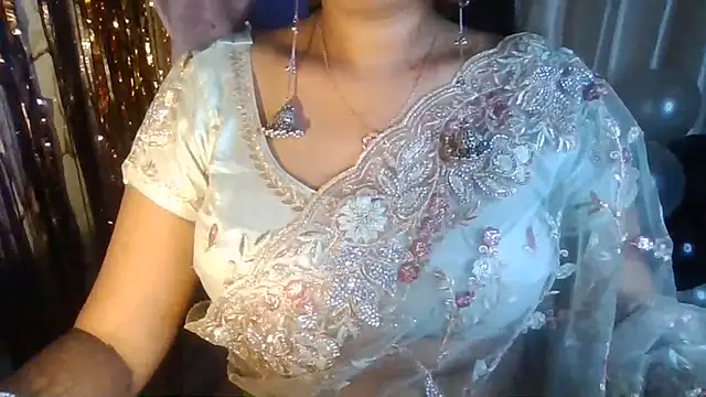 Sala de chat ao vivo de Yashika_Love_