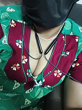 Sala de chat en directo de Tamil_Malar_