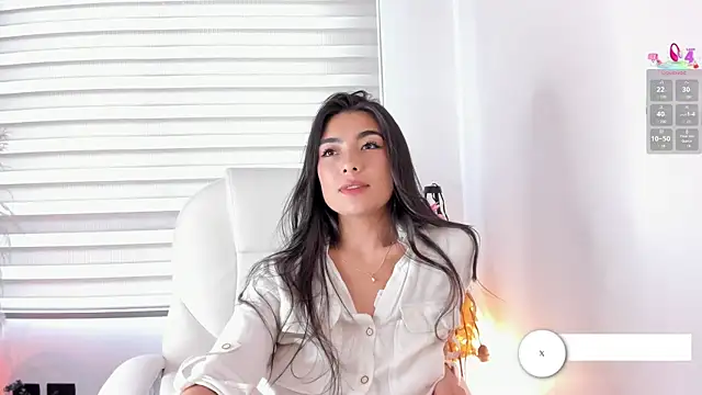 Alexandra_ra élő chatszobája