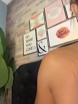 Chat soba uživo modela CherrySmirkXXX