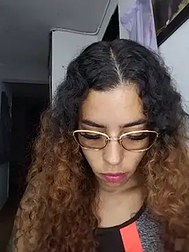 Pamelamiler__ Live Chatraum