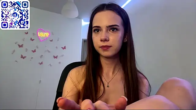 ElieFluttershy Cameră chat live