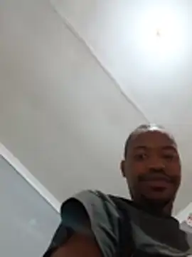 dickdiddy2's Live Chat Room