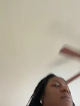 GirthGoddessCoco Live Chatrum