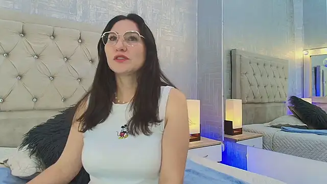 Chat soba uživo modela Antonella_Saa