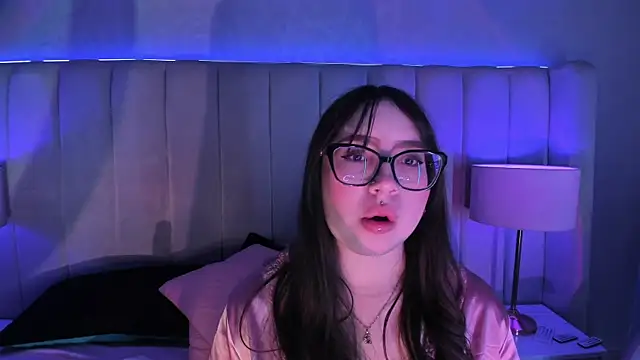 MadeleynRose Live Chatraum