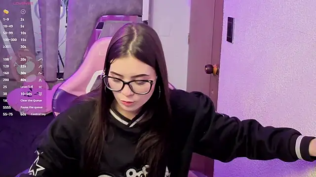 Sala de chat ao vivo de Destiny_A