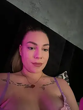 MissKarllaaa live-chat rom
