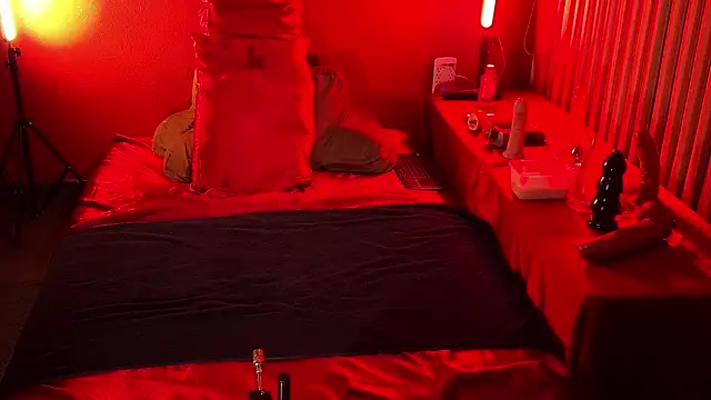 JenniferCD élő chatszobája