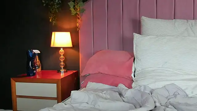 scarlet_dh Cameră chat live