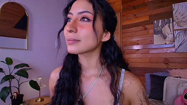 Pokój czatu na żywo – amber_curly