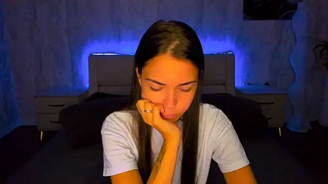 AlexaBarkley – Naživo chatovacia miestnosť