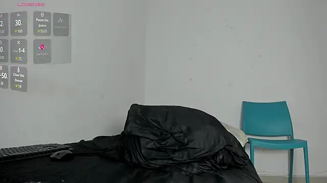Zoey_Donovan 现场聊天室