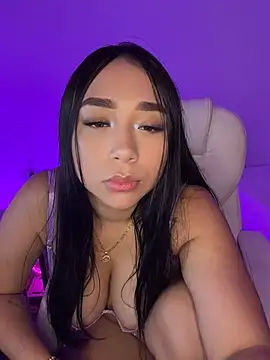 Sala de chat en directo de nyna_1